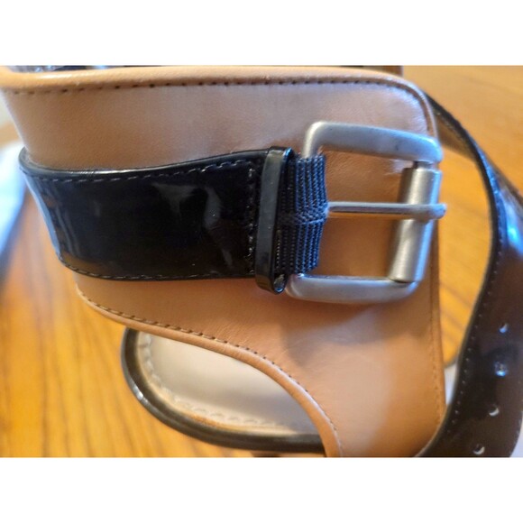 GUESS Women Size 7M Black Patent Leather Stiletto Heels 4.5 Cream and Tan - Picture 4 of 14